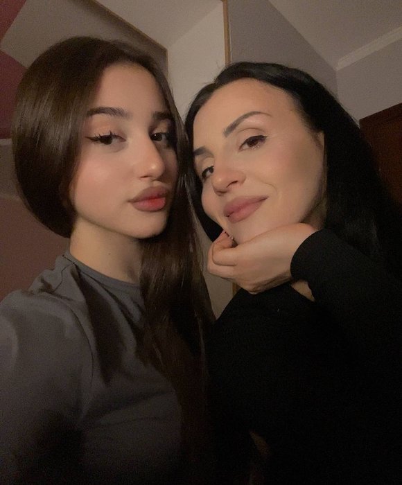 Голая Ниярка