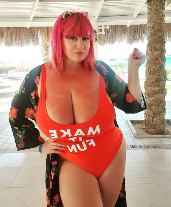 Голая Мила Кузнецова