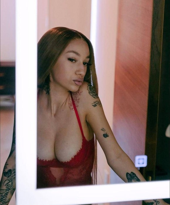Слив Bhad Bhabie