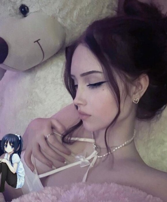 Голая Nisa