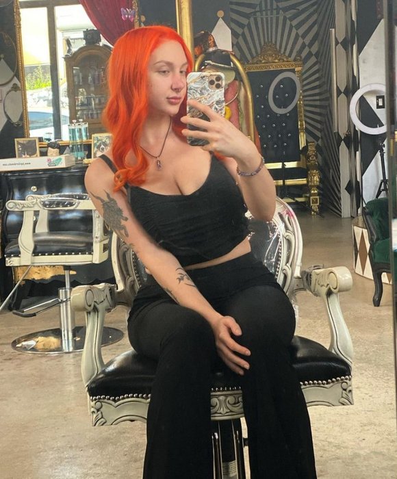 Слив Skylar Vox